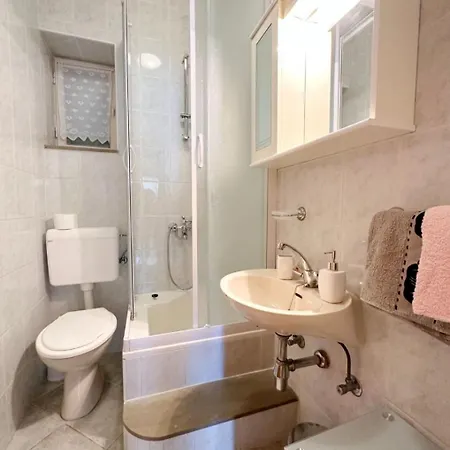Apartmán Mihaela *