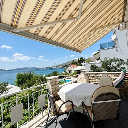 Mihaela * Trogir